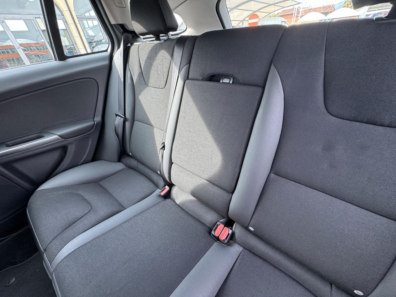 Volvo V60 D3 Geartronic Mom. Dynamic 2.0 TDCi 136CV