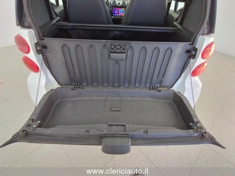 smart fortwo 1000 52 kW MHD coupé pure (TETTO PAN.)