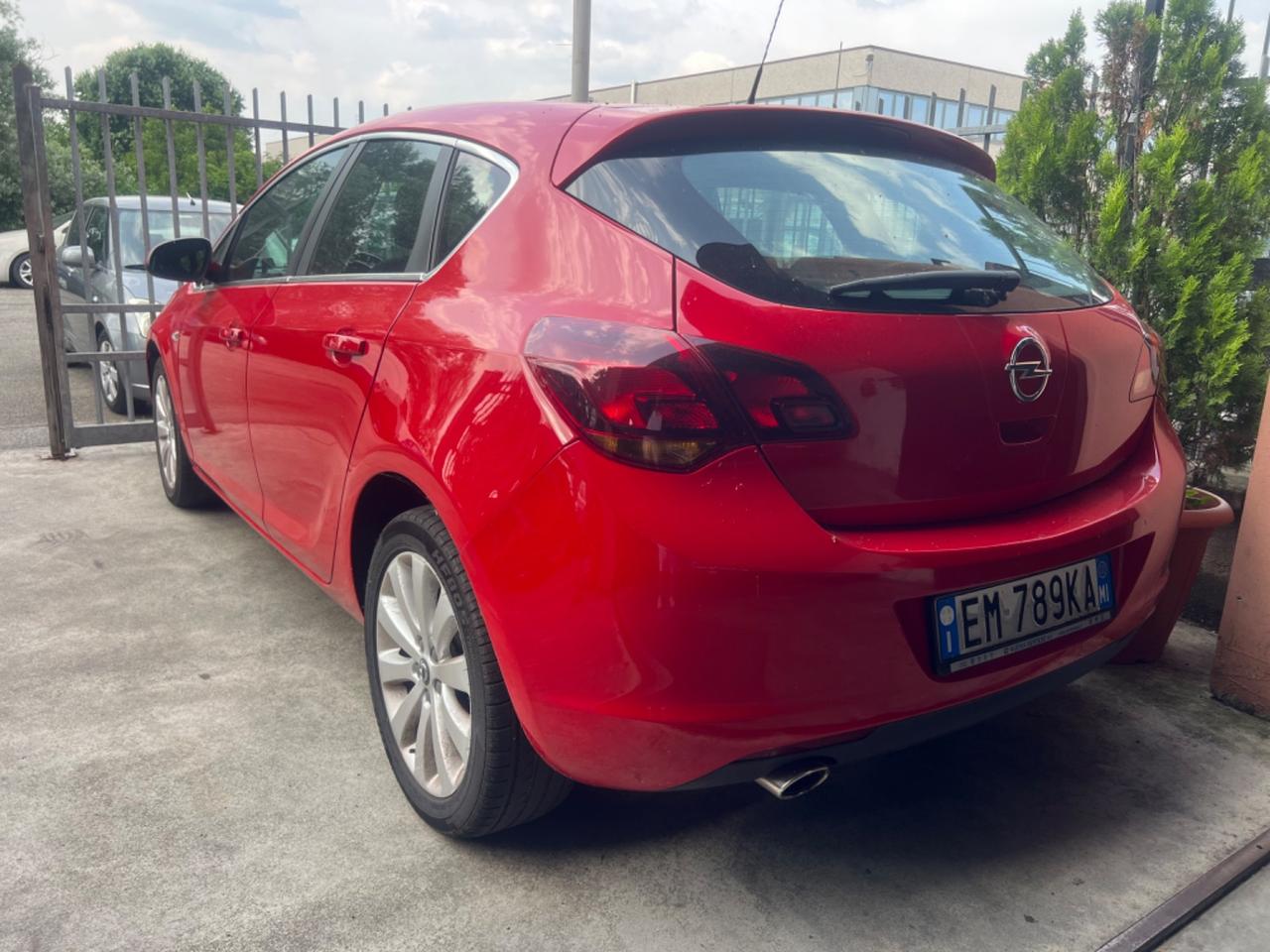 Opel Astra 1.4 Turbo 140CV 5 porte GPL Tech Cosmo