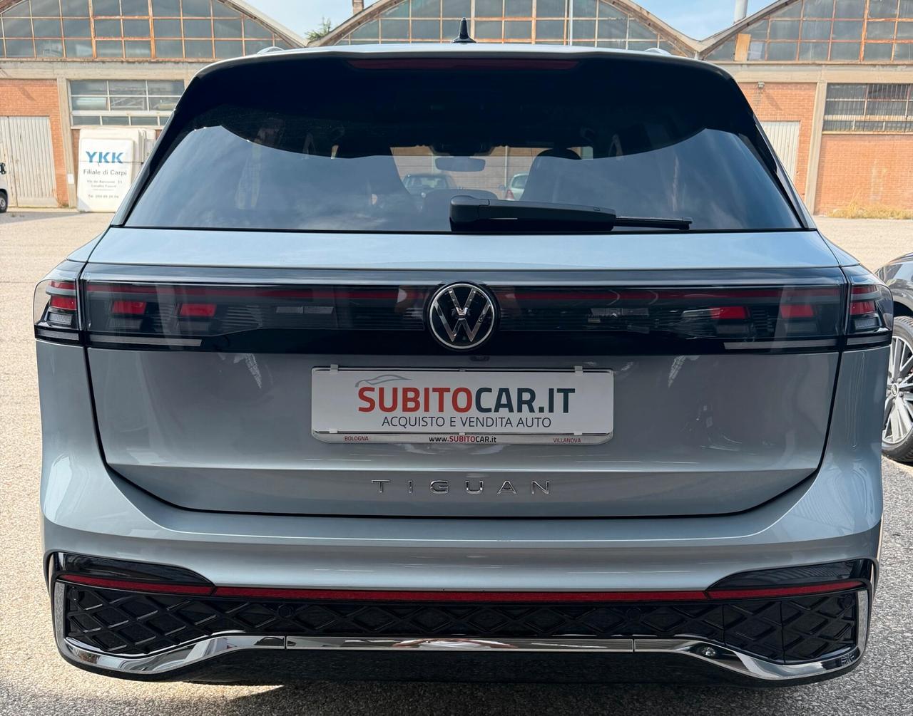 Volkswagen Tiguan 2.0 TDI 150 CV DSG R-Line Plus tetto apribile