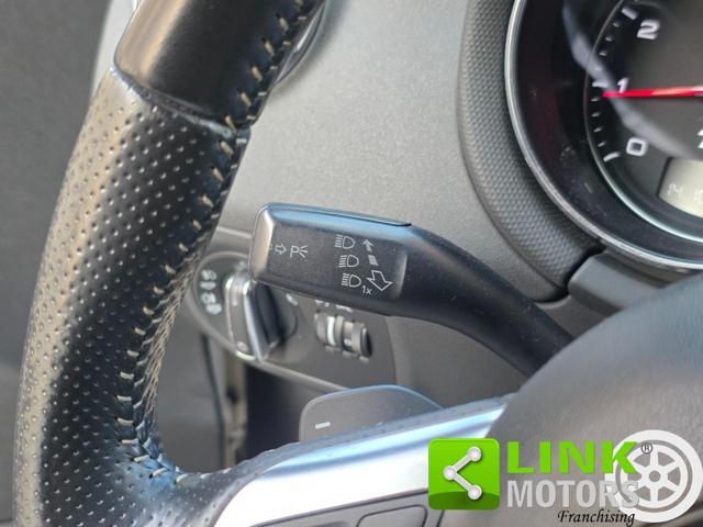 AUDI TT 2.0 TFSI 200 CV S Tronic S Line