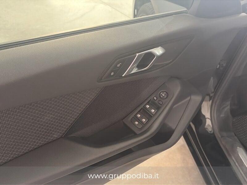 BMW Serie 1 F40 Diesel 116d Sport auto
