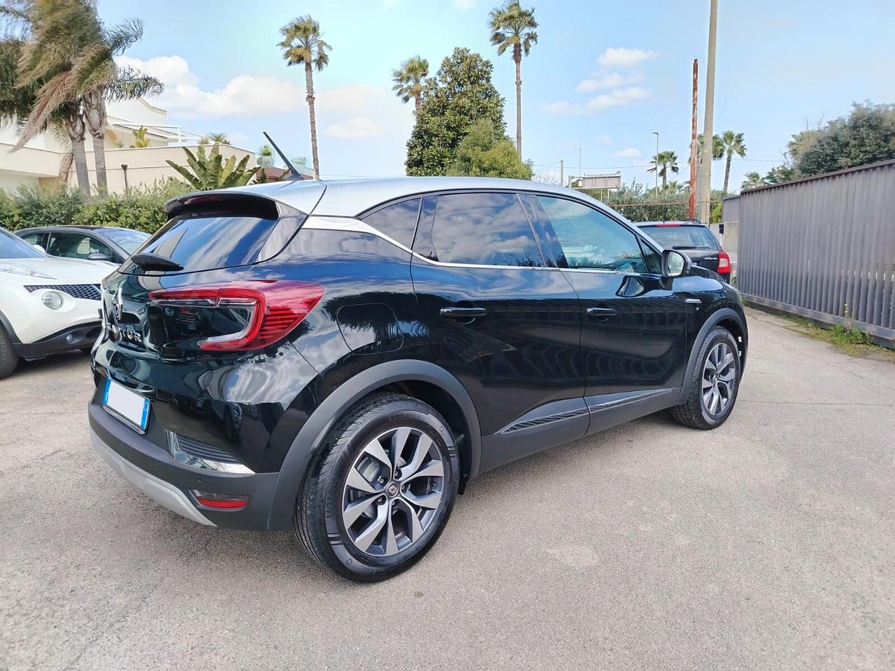 Renault Captur 1.5 Blue dCi 95 CV Intens