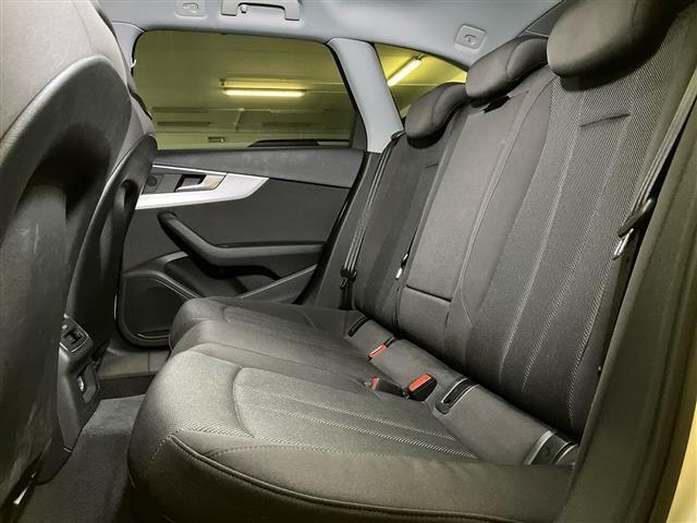 AUDI A4 Avant 30 2.0 TDI mHEV 136cv Business Advanced S