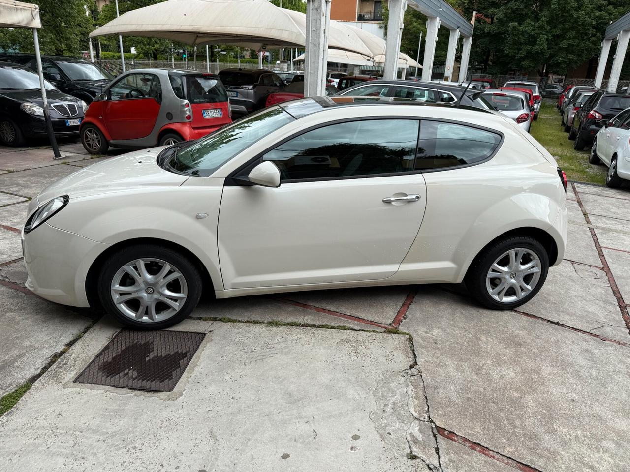 Alfa Romeo MiTo 1.4 105 CV M.air S&S Distinctive Sport Pack