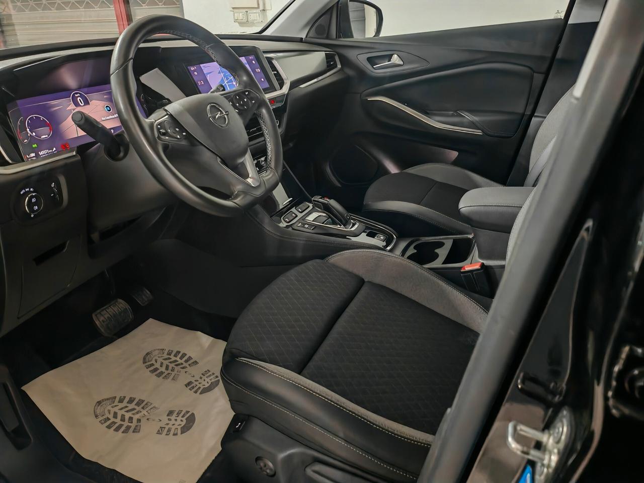 Opel Grandland 1.5D Ecotec navig cam led 2022