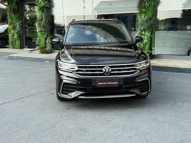 VOLKSWAGEN Tiguan 2.0 TDI 150 CV SCR DSG R-Line UNICO PROPRIETARIO