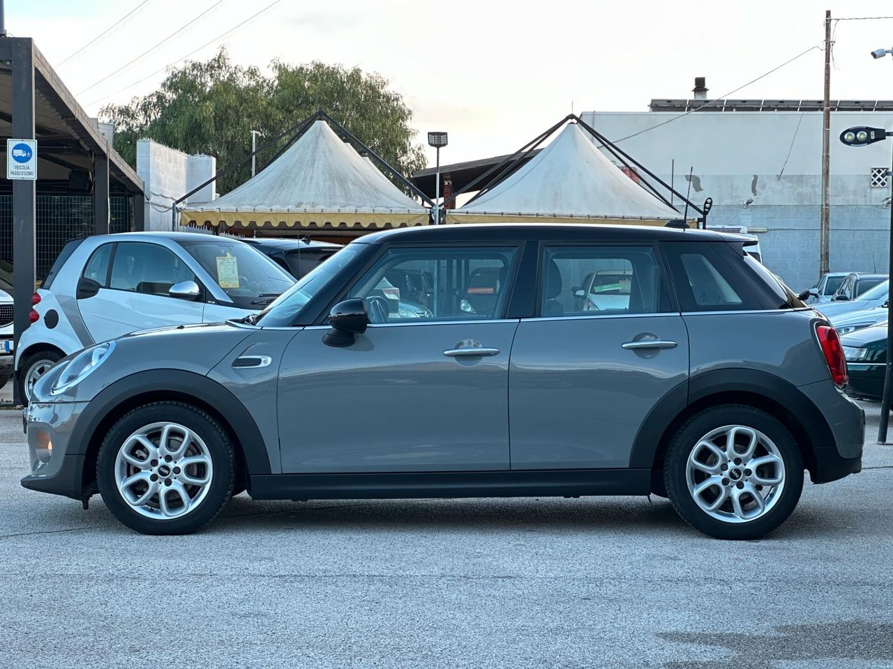 MINI 5 porte 1.5 Cooper D Business