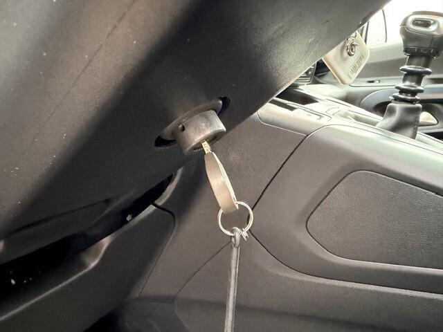 Peugeot Rifter Mix BlueHDi 130 S&S PC Allure Stand