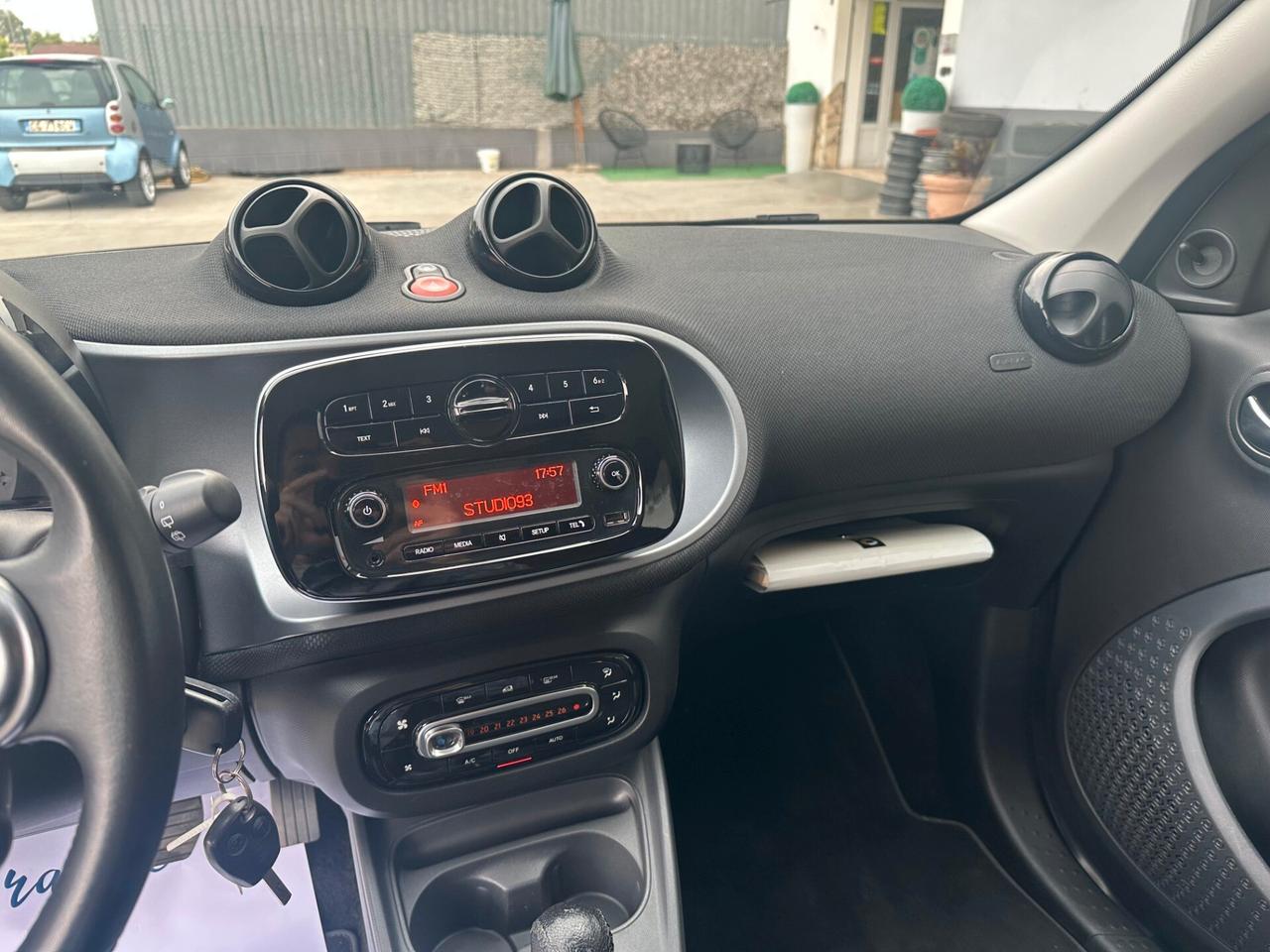 Smart ForFour 70 1.0 twinamic Passion PREZZO PROMO