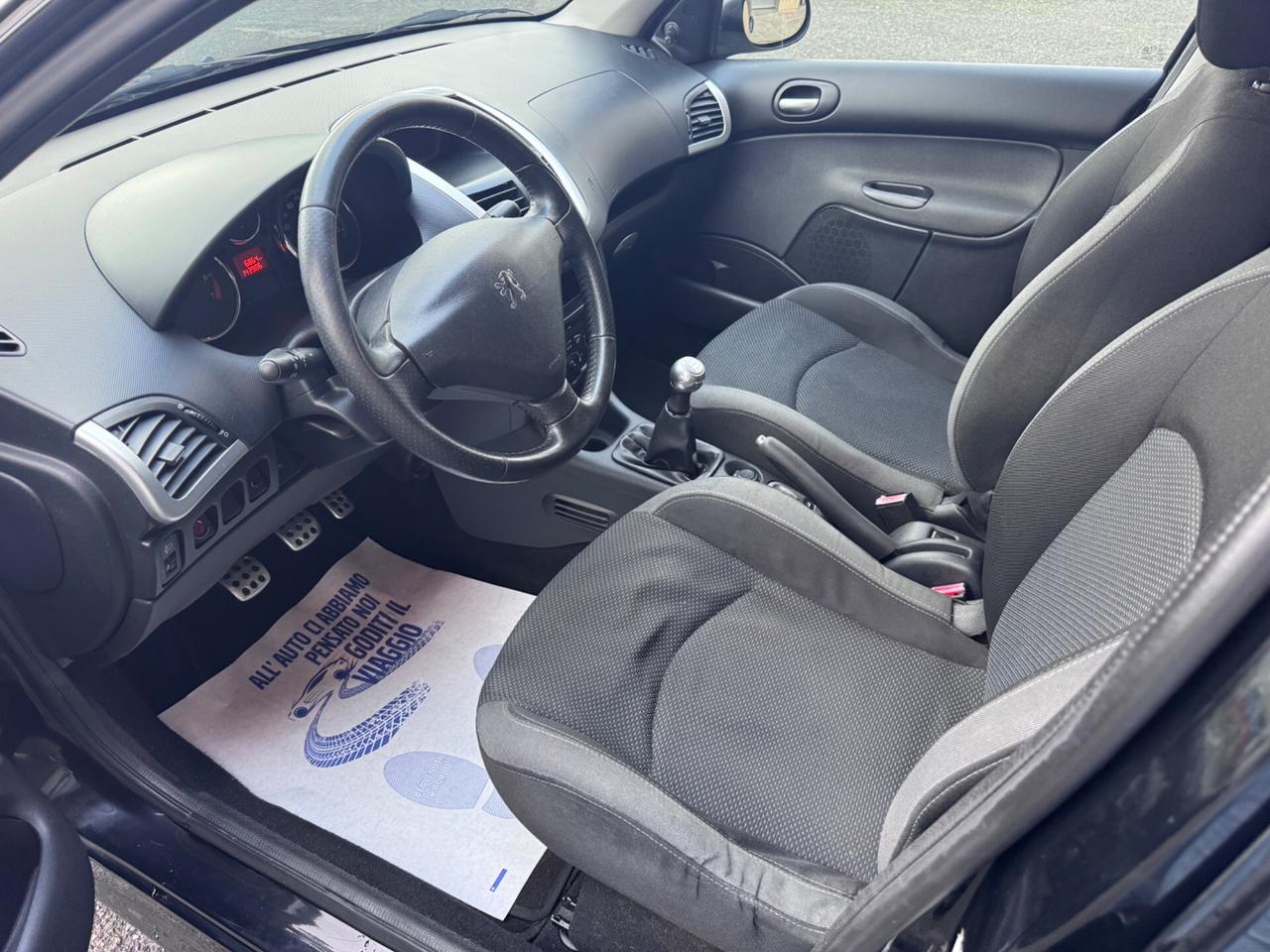 Peugeot 206 Plus 1.1 60CV 5p. Energie