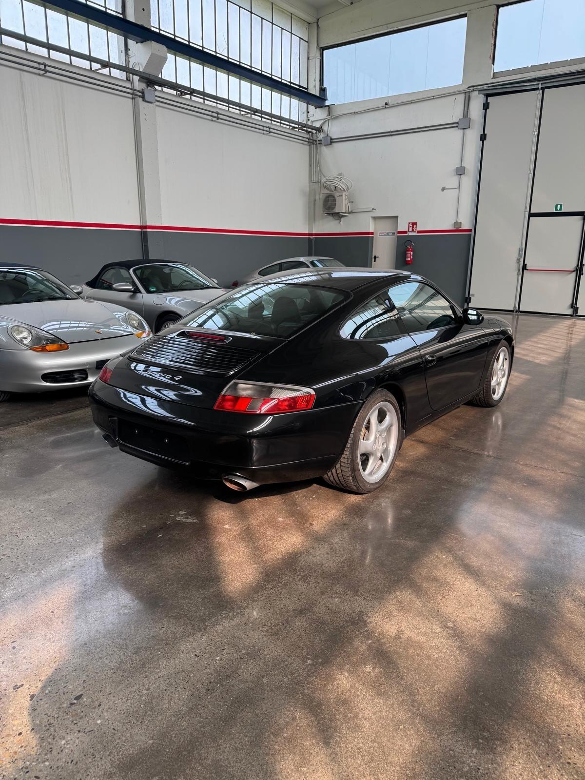 Porsche 911 Carrera 4 cat Coupé