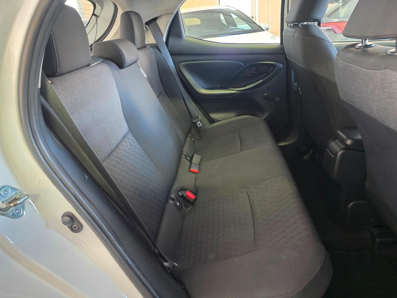 Toyota Yaris 1.5 Hybrid AUTOCARRO N1 VAN 4 POSTI, uniprop, +IVA