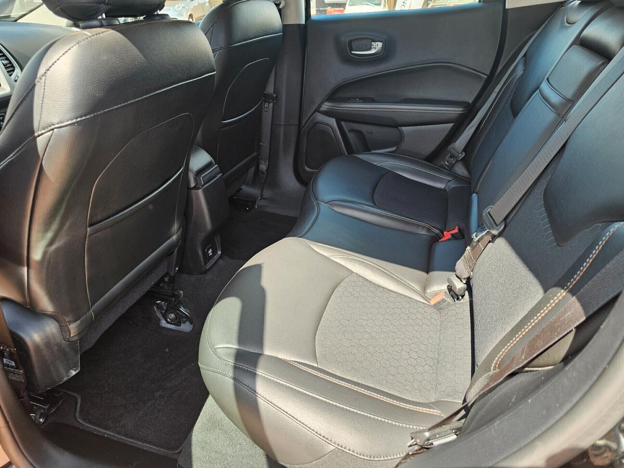 Jeep Compass p.a.r.i. a.l-n.u.o.v.o