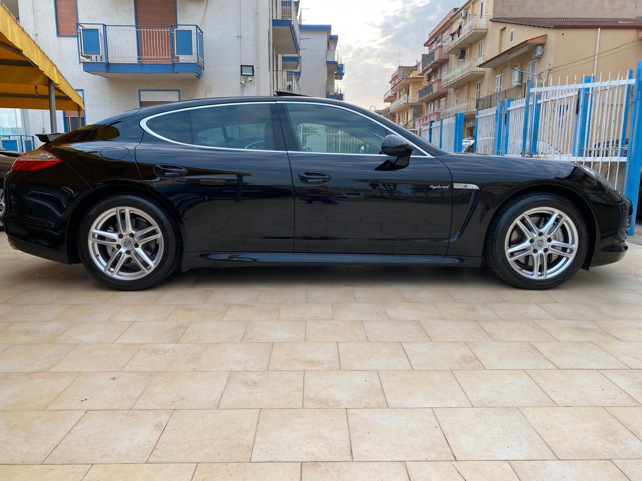 Porsche Panamera 3.0 S Hybrid