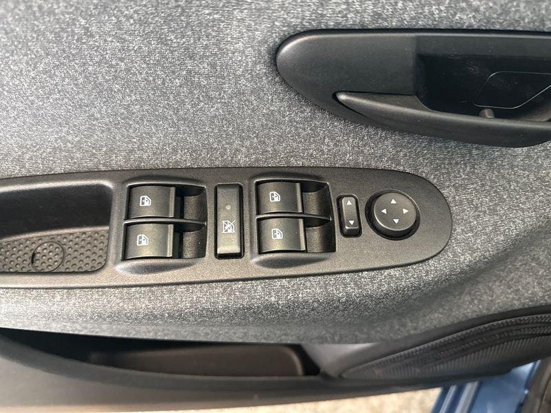 Lancia Ypsilon 1.0 FireFly 70cv Hybrid Silver Plus