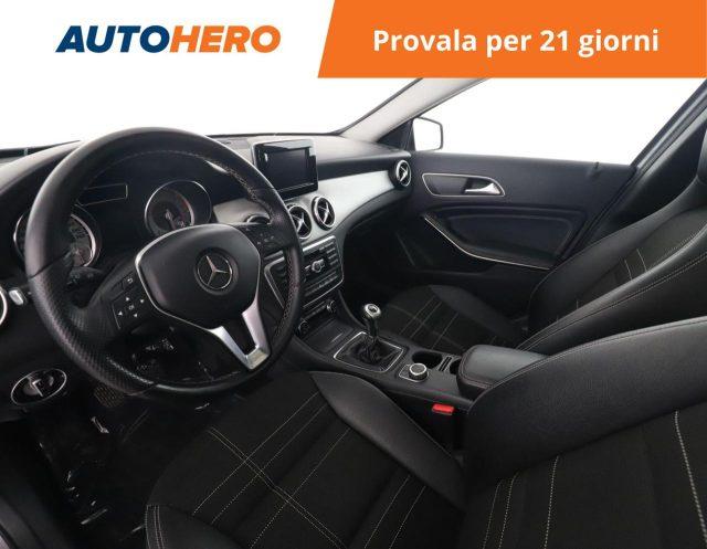 MERCEDES-BENZ GLA 200 CDI Sport