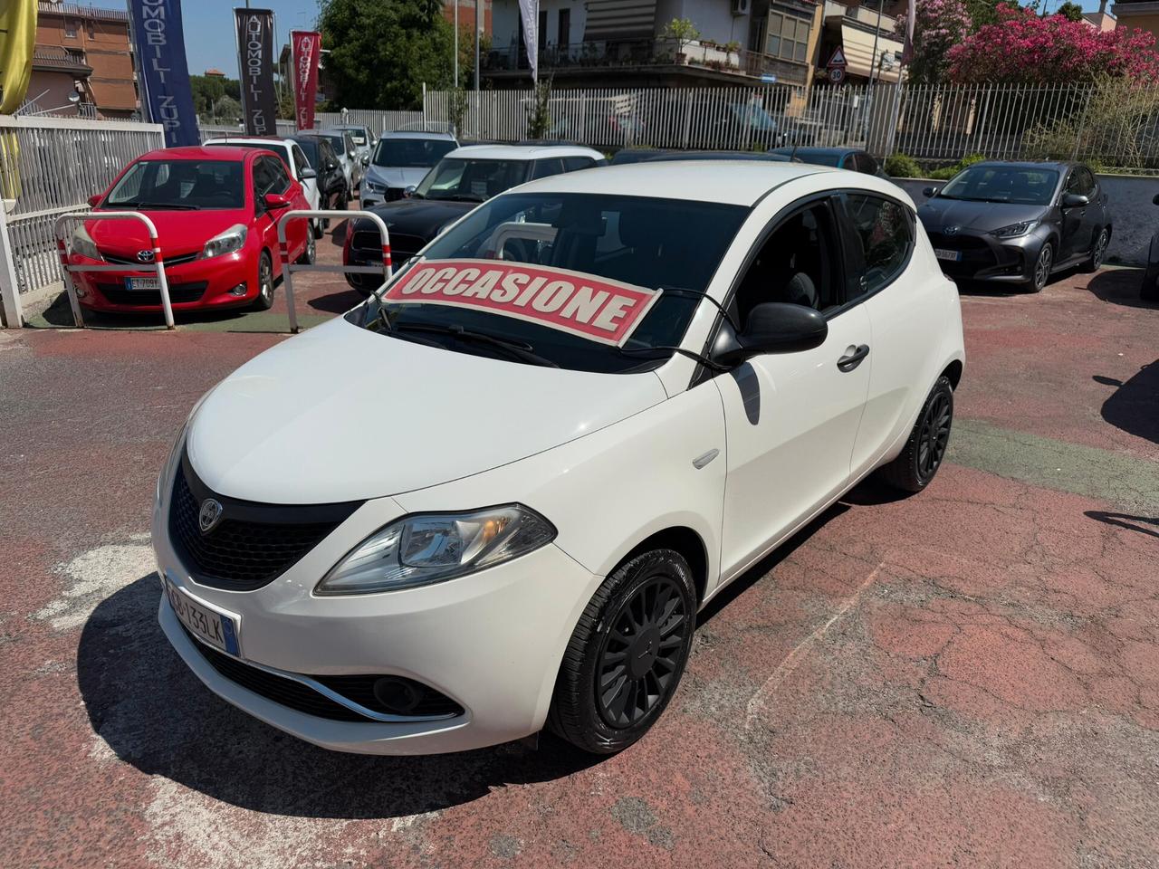 Lancia Ypsilon Hybrid 70CV *APPENA 12000KM