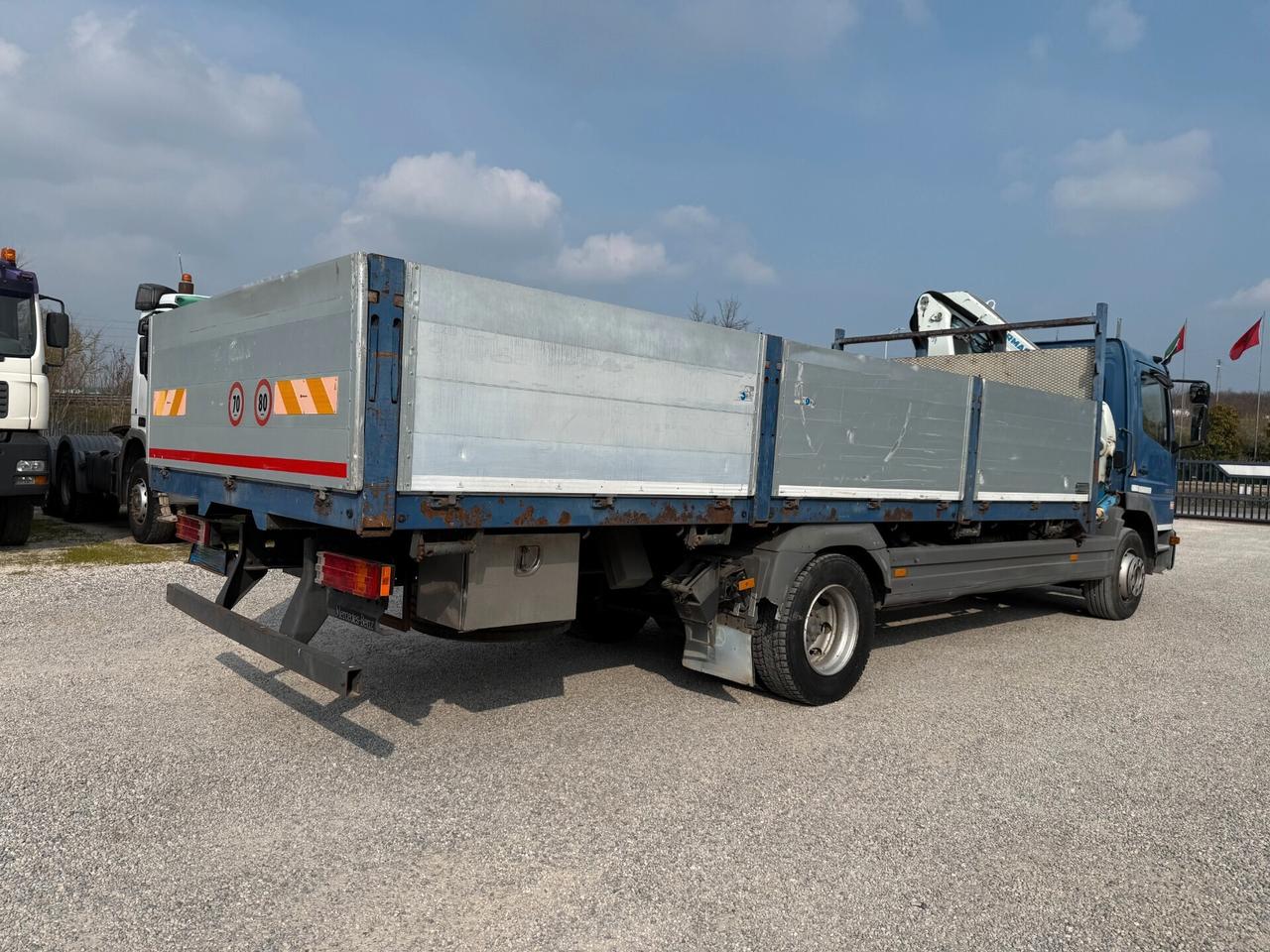 Mercedes Benz Atego 1523 Cassone + Gru Cormach 8700