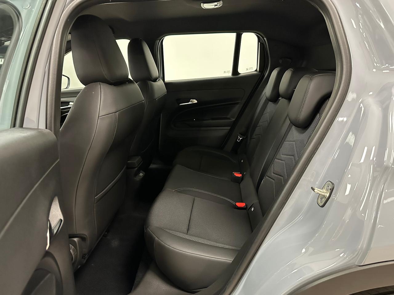Jeep Avenger 1.2 Turbo 100 CV Altitude KM0 - 2025