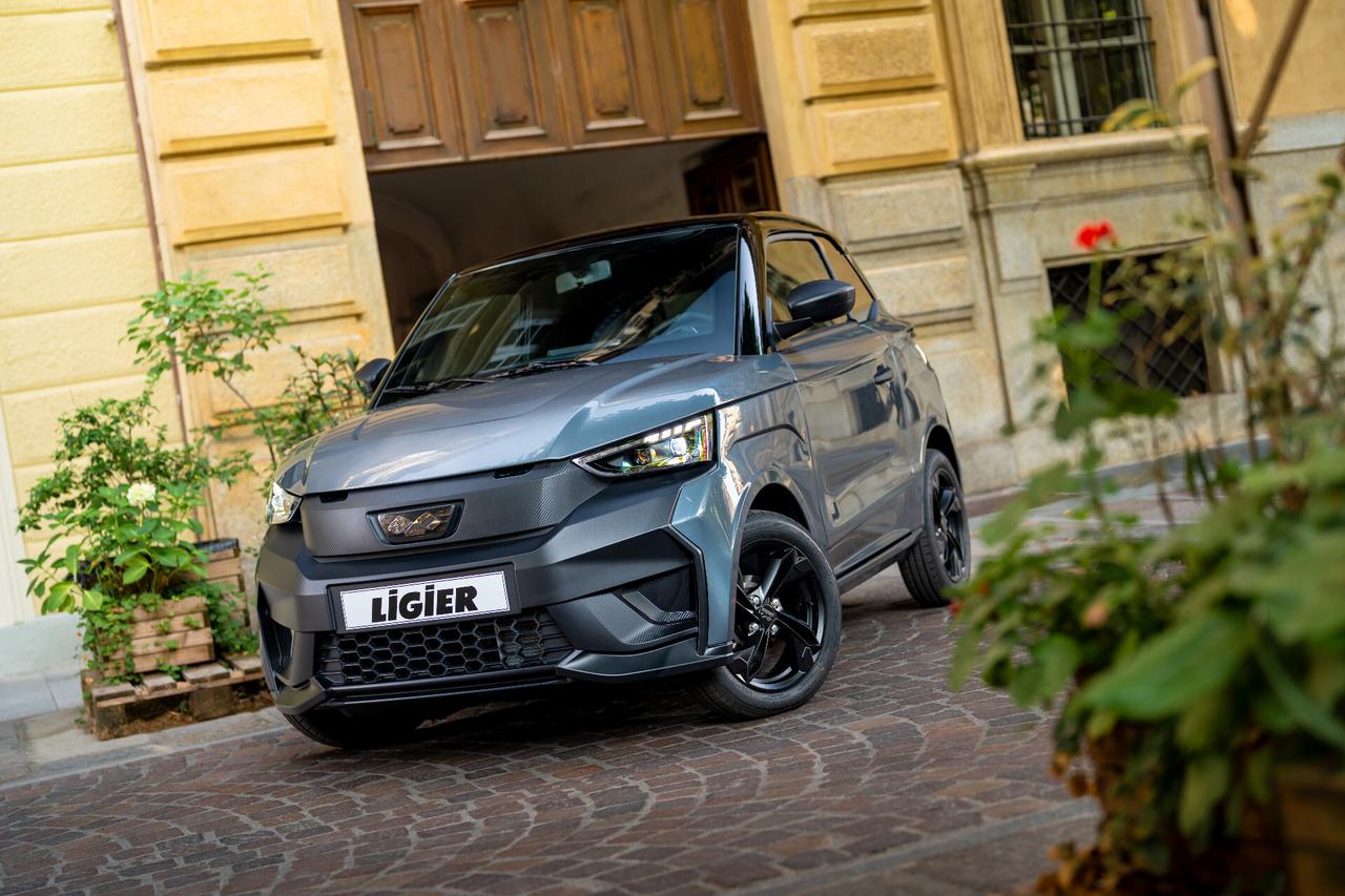 Ligier JS JS50 DCI Elite