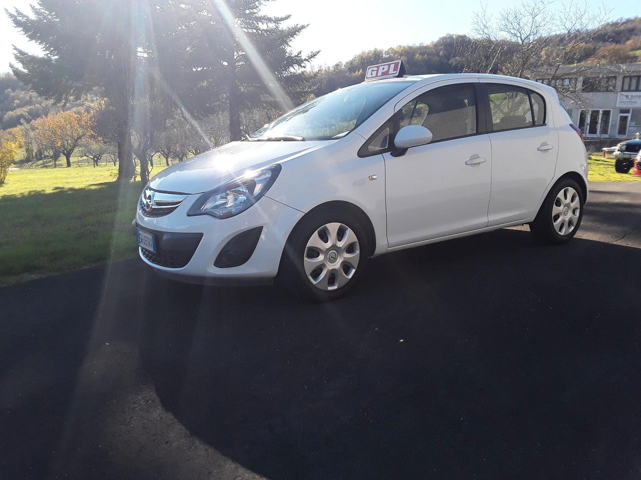Opel Corsa 1.2 85CV 5 porte GPL-TECH Ecotec