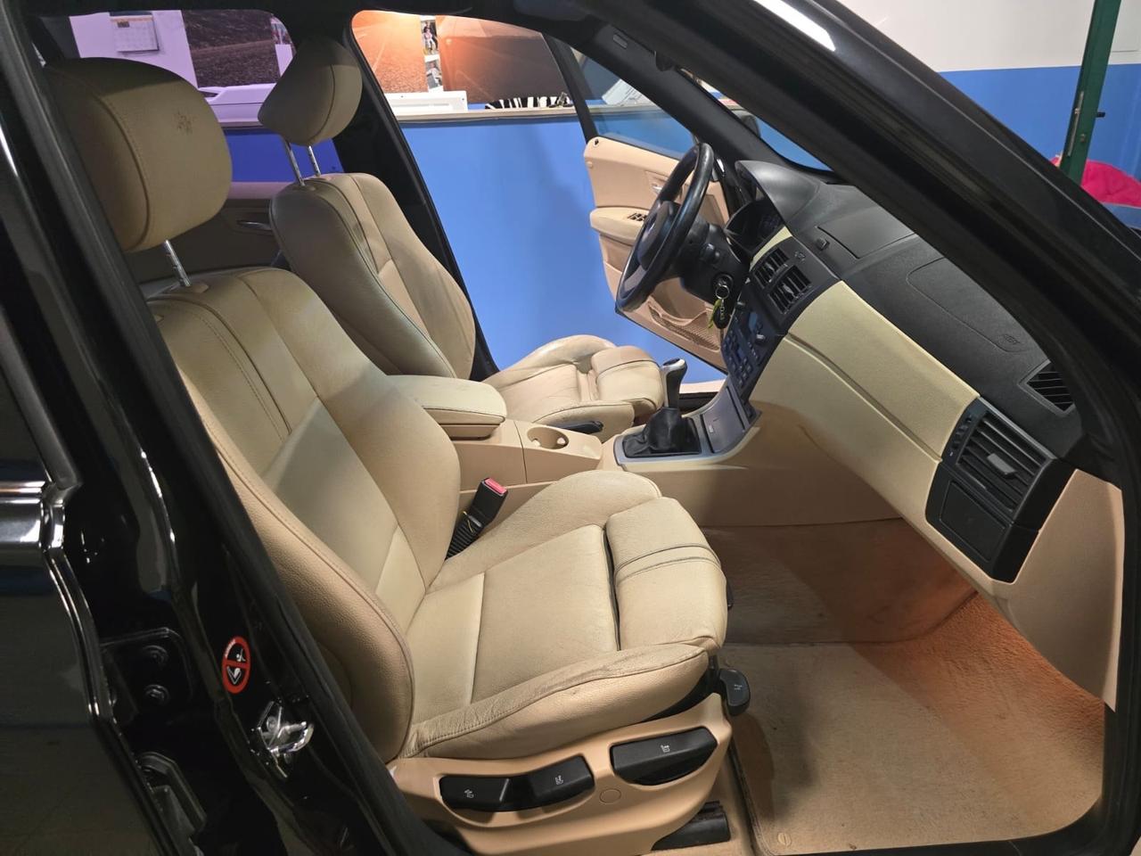 Bmw X3 2.0d cat Futura