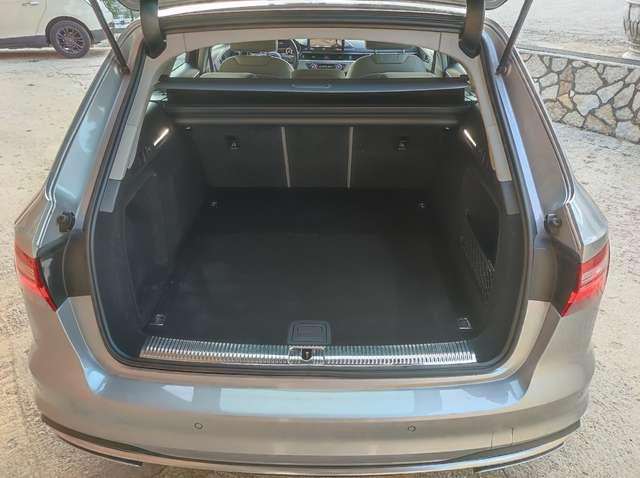 Audi A4 Avant 30 2.0 tdi mhev Advanced 136cv s-tronic