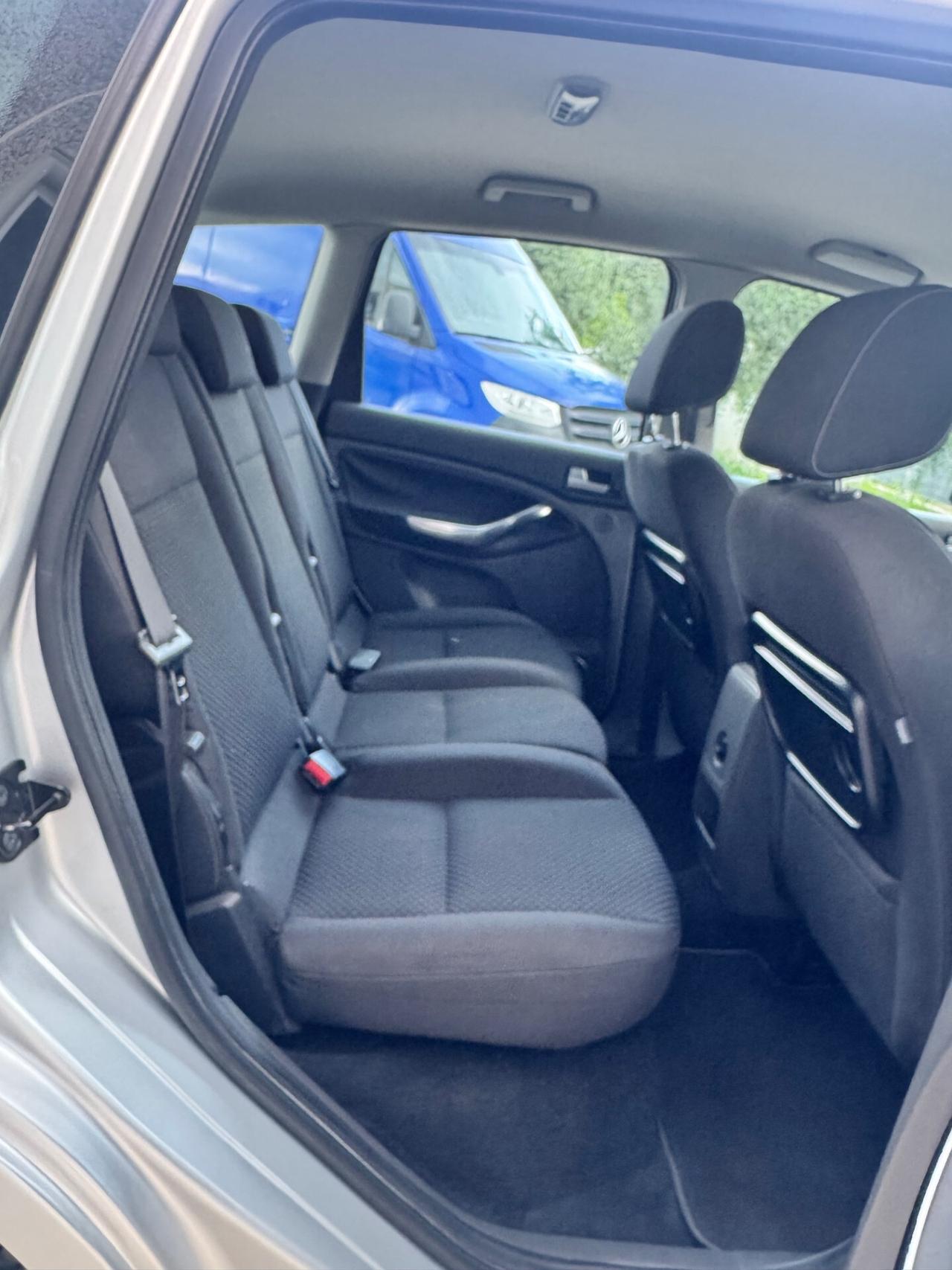 Ford Focus C-Max 1.6 TDCi (90CV) Ghia