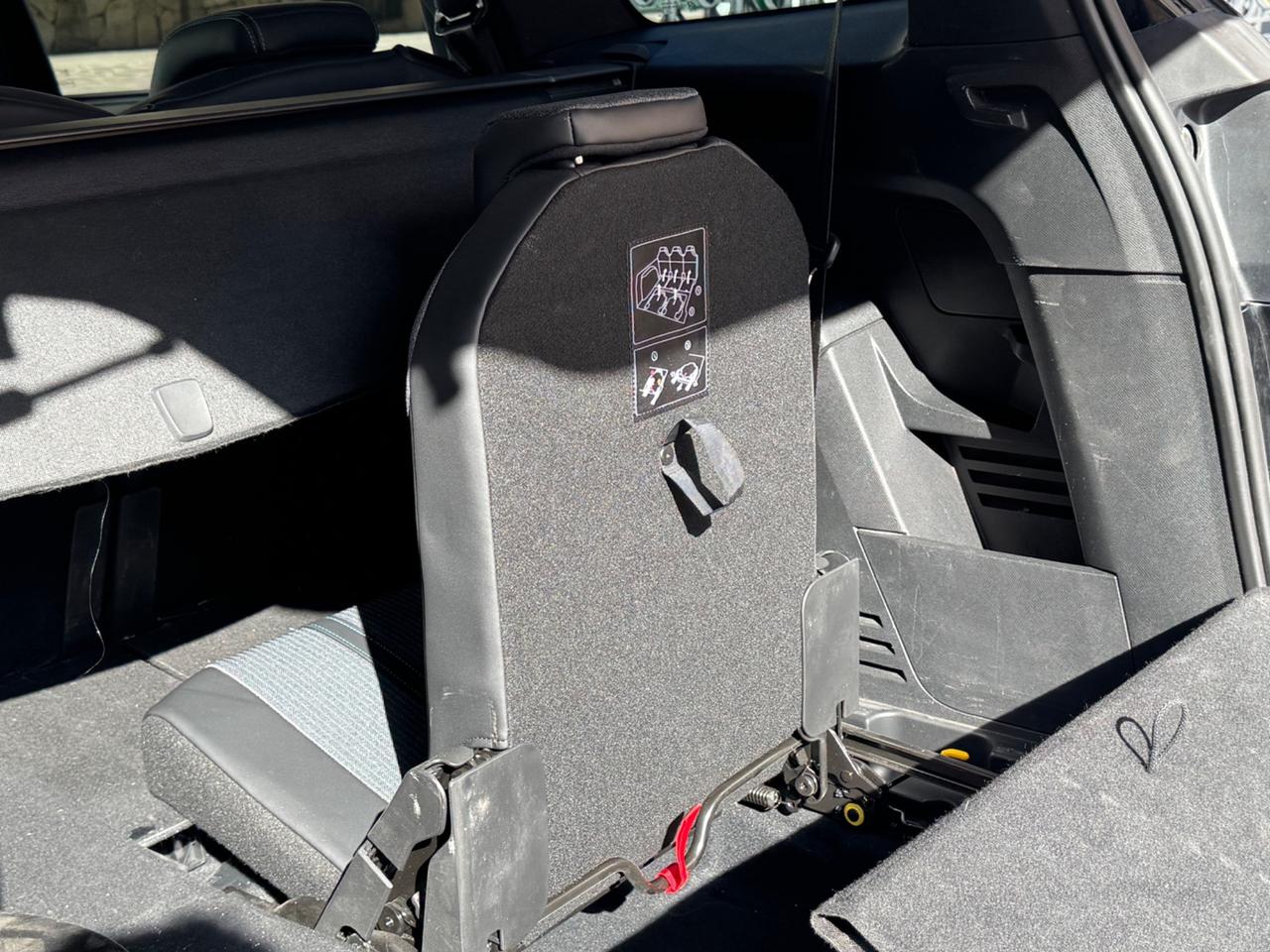 Peugeot 5008 BlueHDi 130 S&S EAT8 Allure Pack 7 POSTI