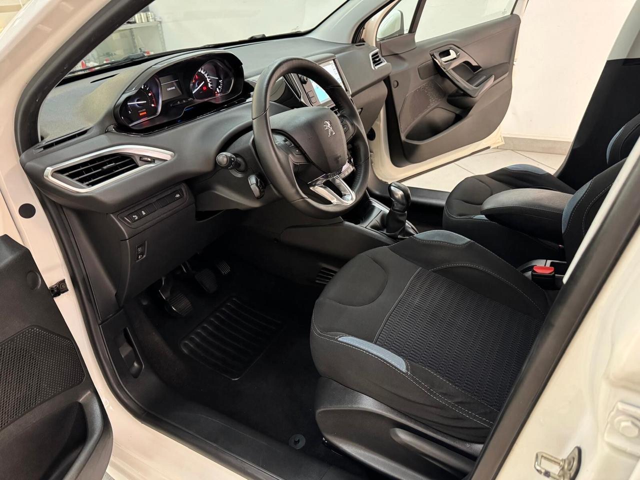 Peugeot 208 1.4 Diesel 68 CV 2014
