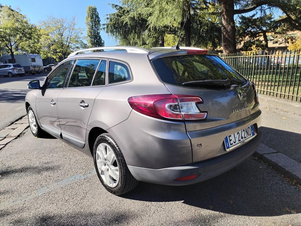Renault Megane Mégane 1.5 dCi 110CV SporTour 220000KM 5/2011