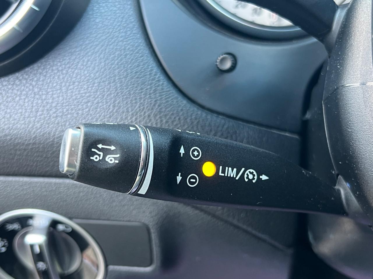 Mercedes-benz CLA 200 d SHOOTING BRAKE