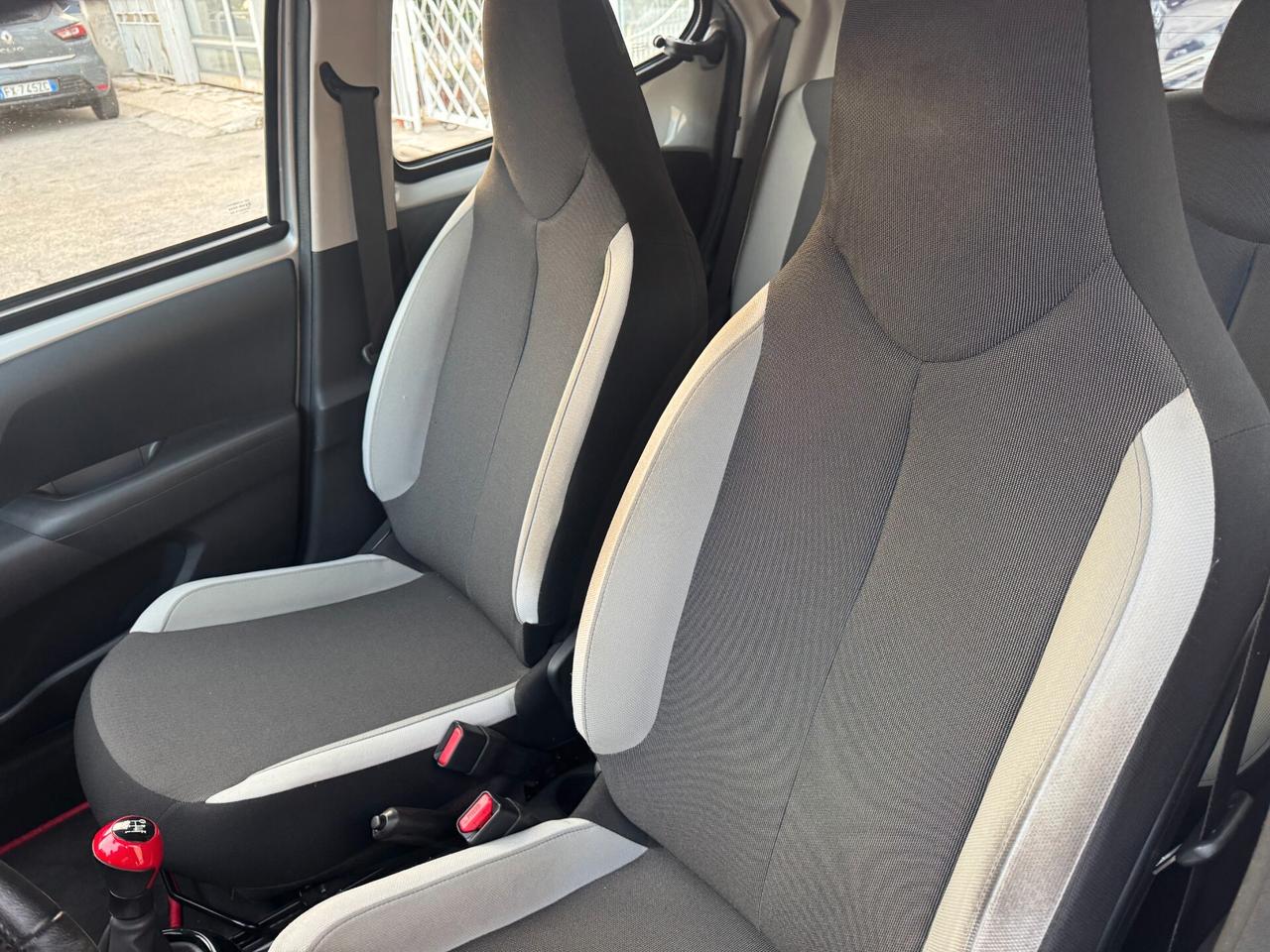 Toyota Aygo 1.0 BENZ 2017