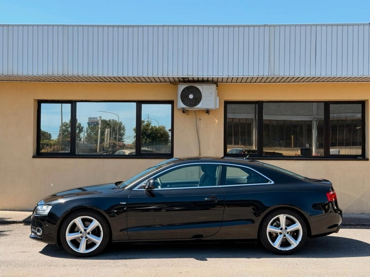 Audi A5 1.8 Coupè TFSI S-Line