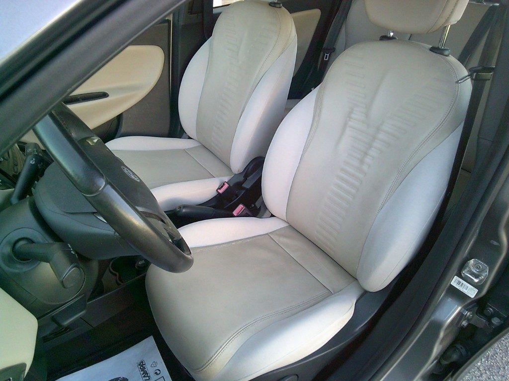 Lancia Ypsilon 1.3 MJT 16V 95 CV 5 porte S&S Gold