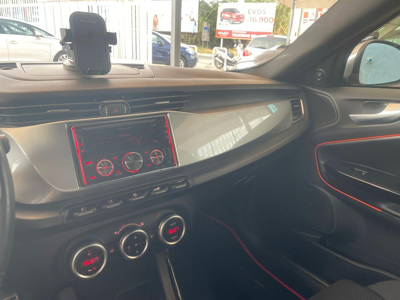 Alfa Romeo Giulietta 2.0 JTDm-2 140 CV Exclusive