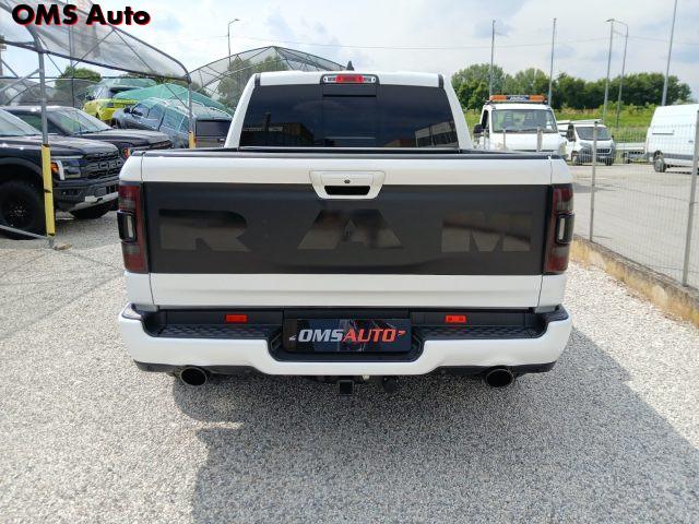 DODGE RAM 1500 5.7 GPL V8 Laramie Night N1 - SER