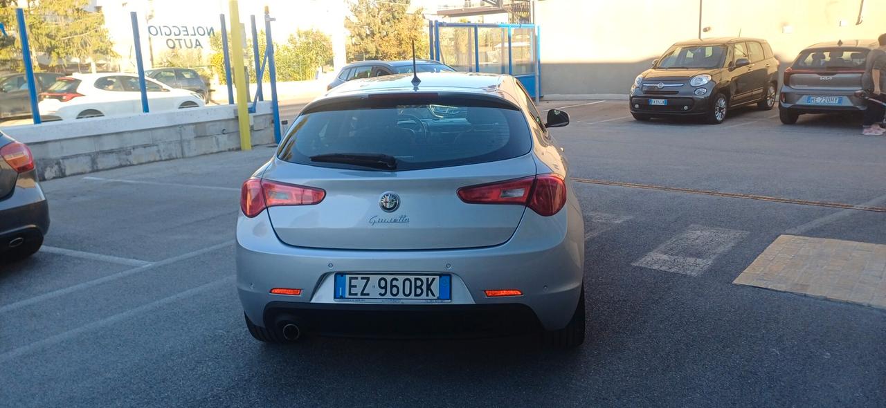 Alfa Romeo Giulietta 1.6 JTDm-2 105 CV Exclusive