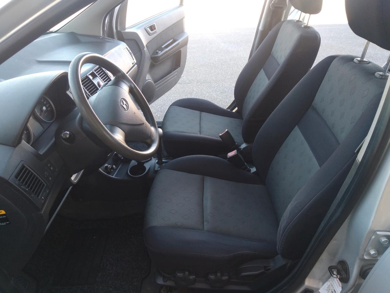 Hyundai Getz 1.4 16V 97cv 5p. Active cambio automatico x neopatentati