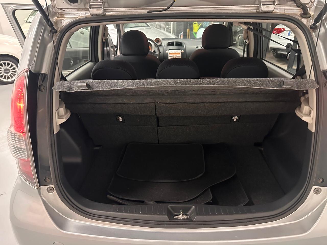 DAIHATSU SIRIO 1.3 BENZINA CAMBIO AUTOMATICO (80000 MILA KM)