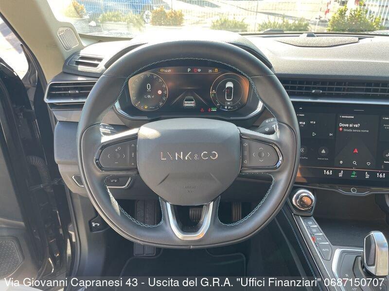 Lynk & Co 01 01 PHEV