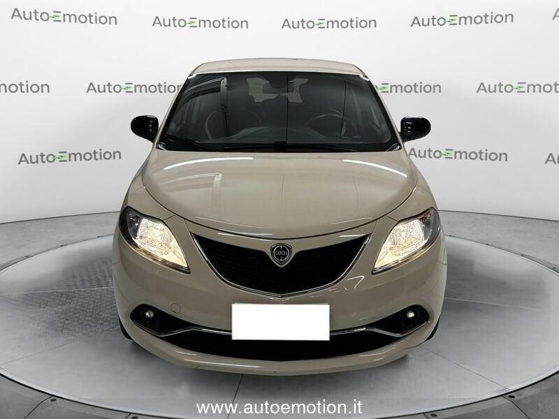 Lancia Ypsilon 1.2 69 CV 5 porte Gold
