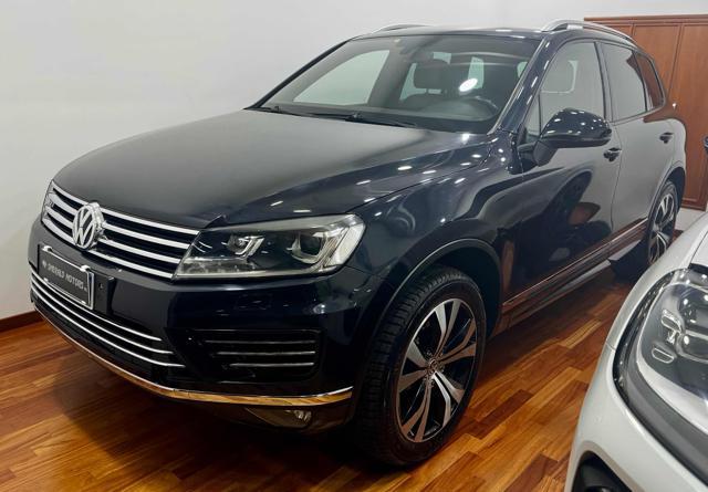 VOLKSWAGEN Touareg 3.0 TDI 204 CV tiptronic BlueMotion Sport R-LINE