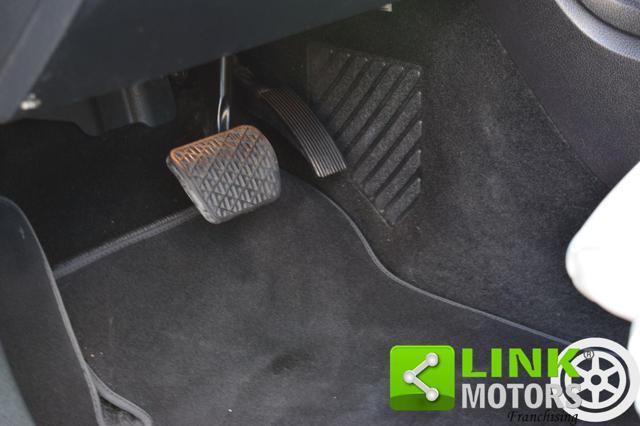 MERCEDES-BENZ A 180 d Automatic Business