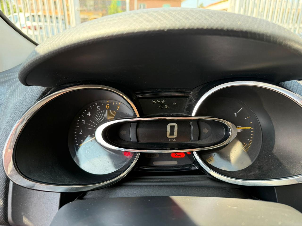 Renault Clio 1.2 75CV 5 porte Live