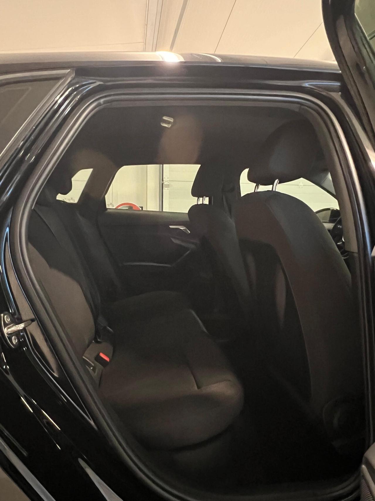 Audi A3 SPB 30 TDI Business Advanced