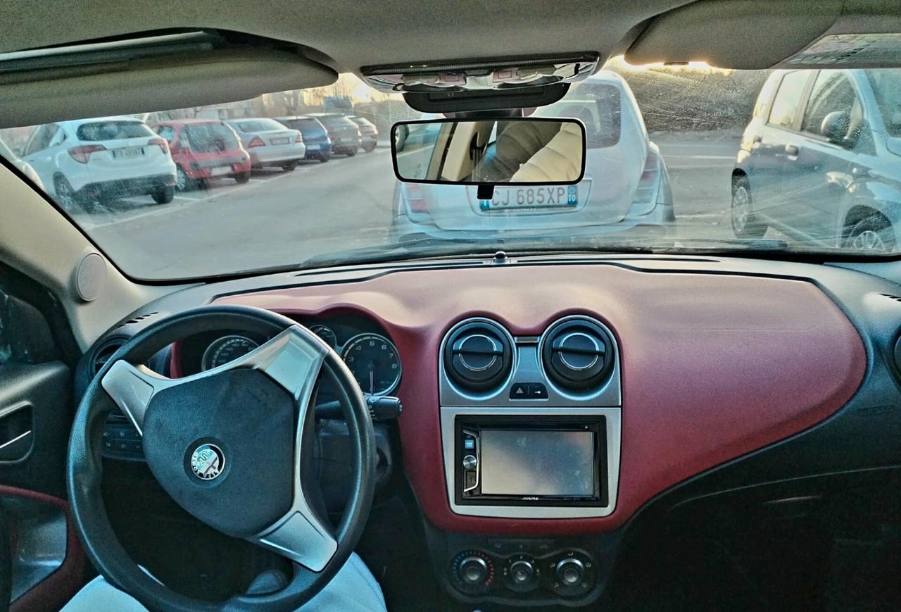 Alfa Romeo MiTo 1.4 78 CV Distinctive Sport Pack