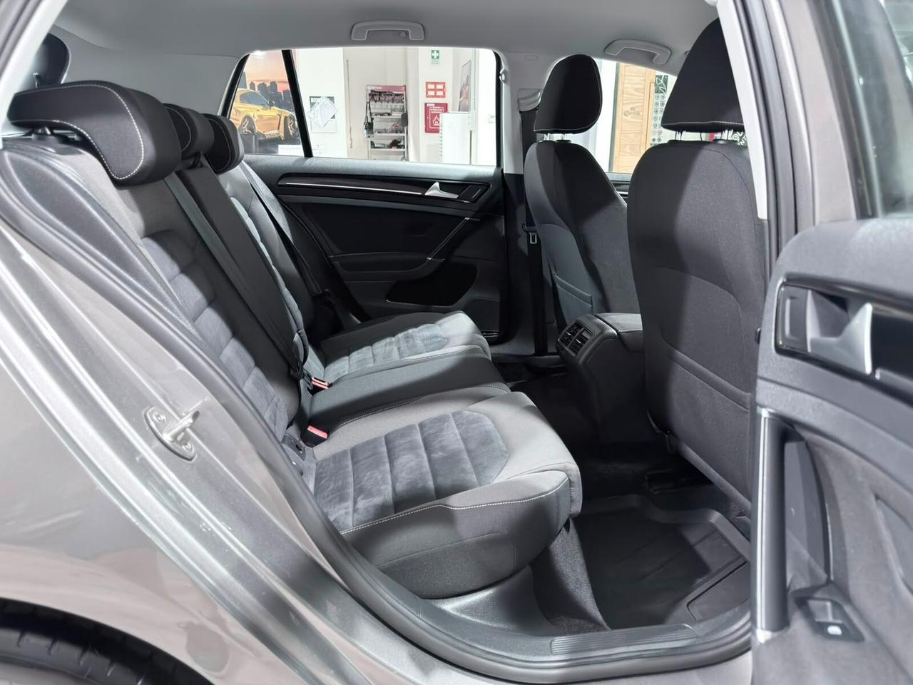 VOLKSWAGEN GOLF 1.6 TDI 105cv 4MOTION HIGHLINE
