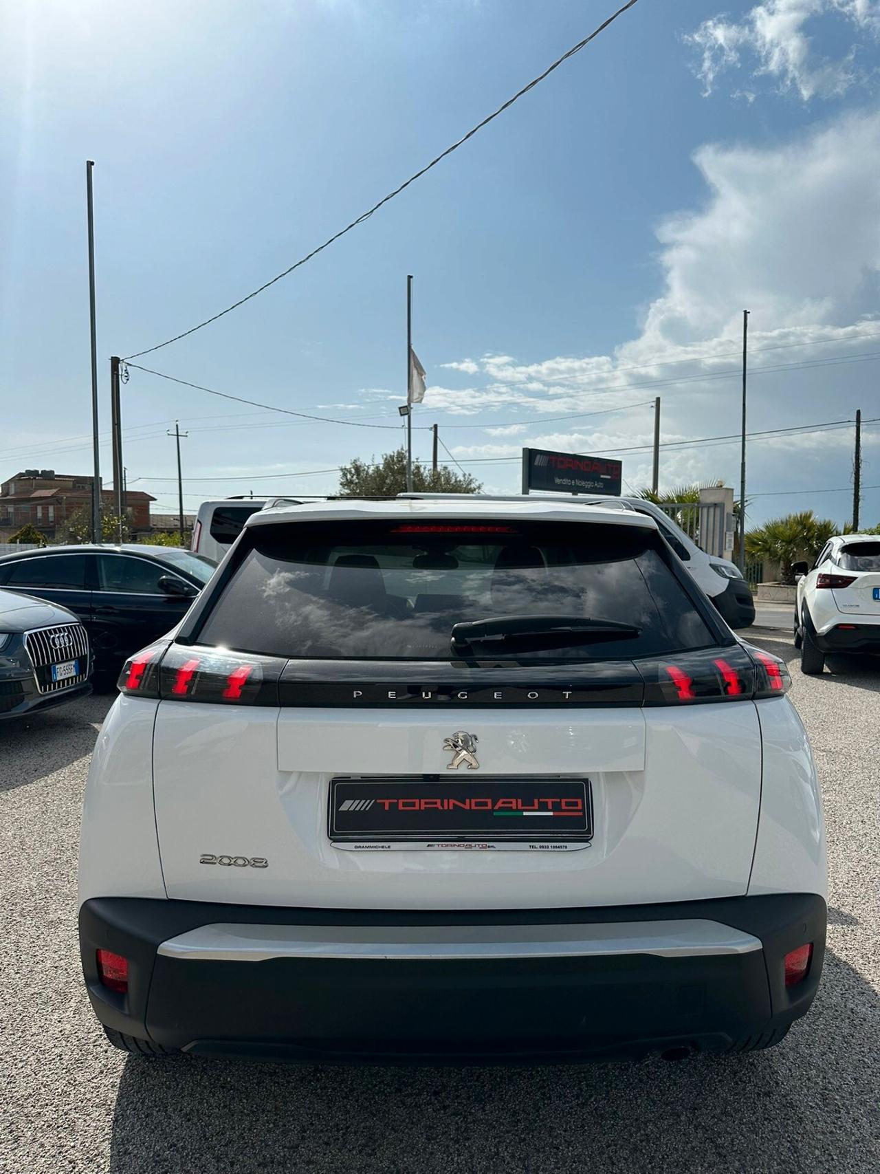 Peugeot 2008 PureTech 100 S&S Allure